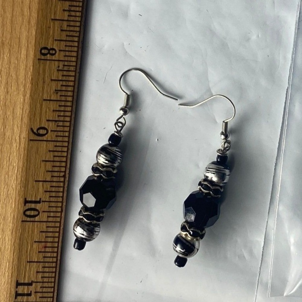 Handmade Black Bead Dangle Earrings Silver Tone Earring Hooks